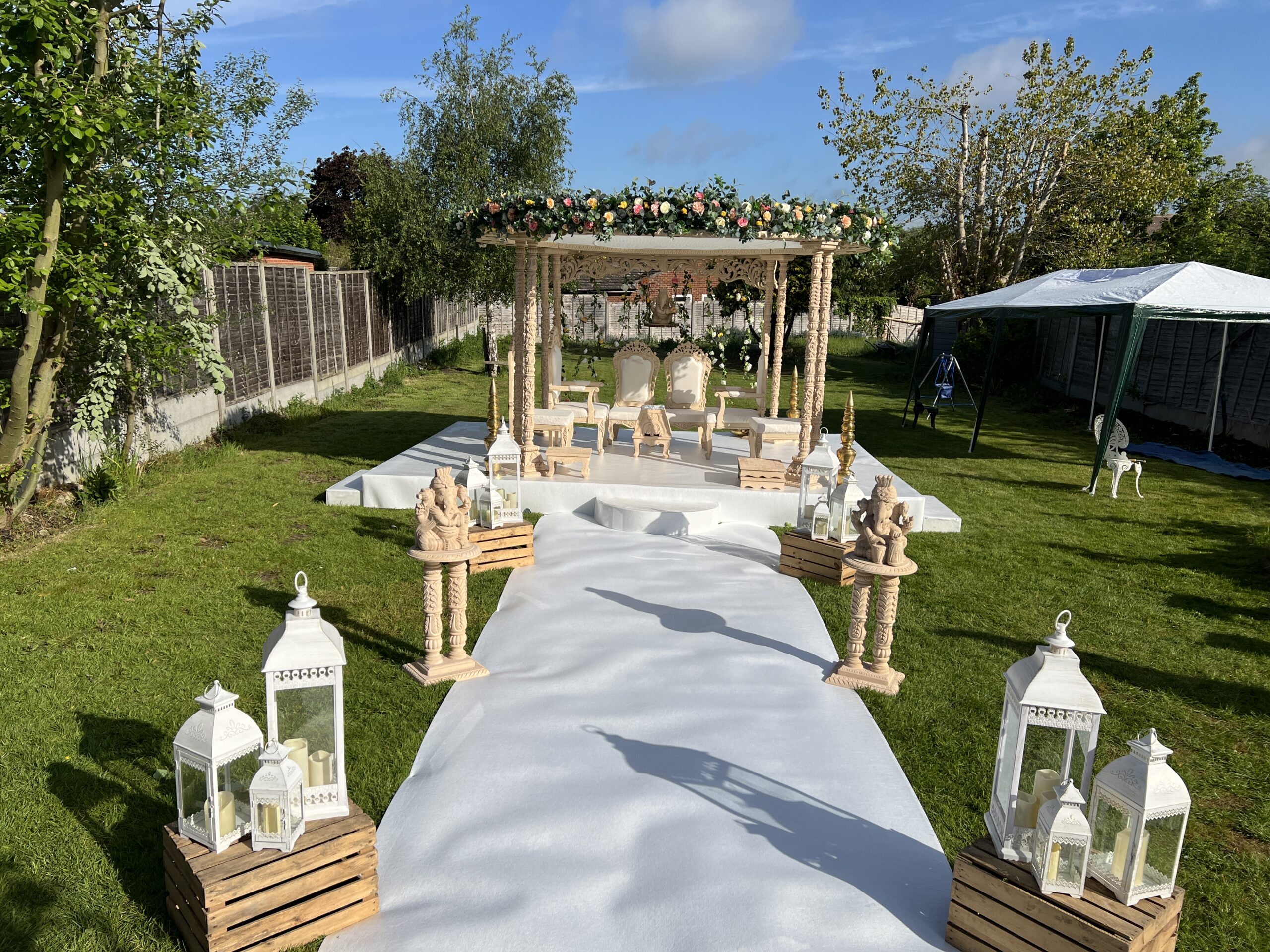 Garden - Home decor_London_Uk_Sai_Mandap(4)- Sai Mandaps