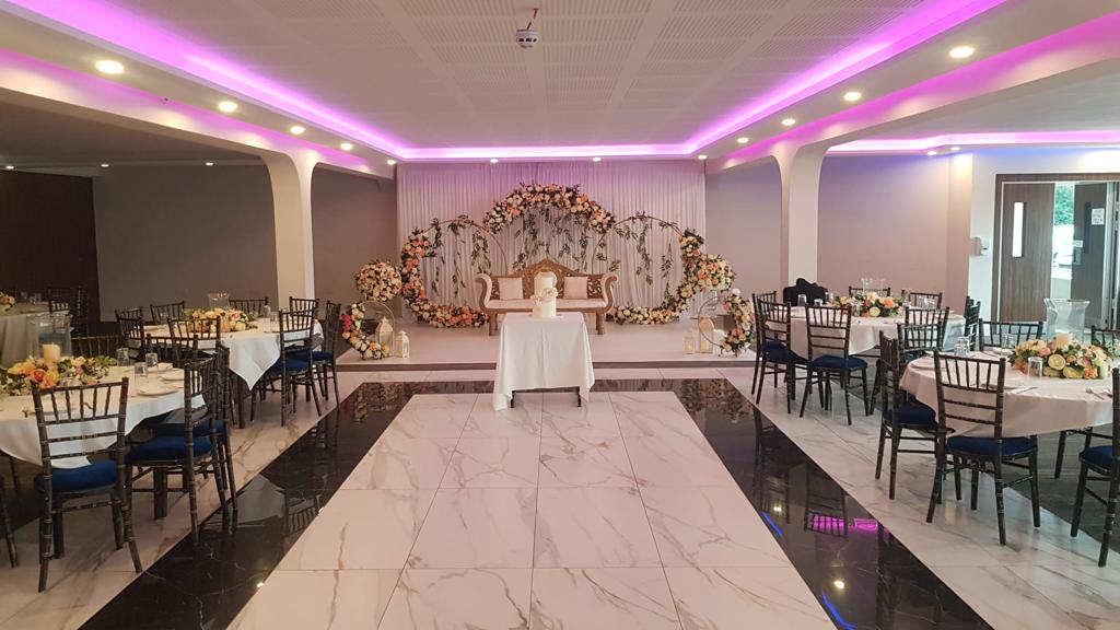 Mumbai GardenENGAGEMENT_LONDON_UK_SAI_MANDAP(2)