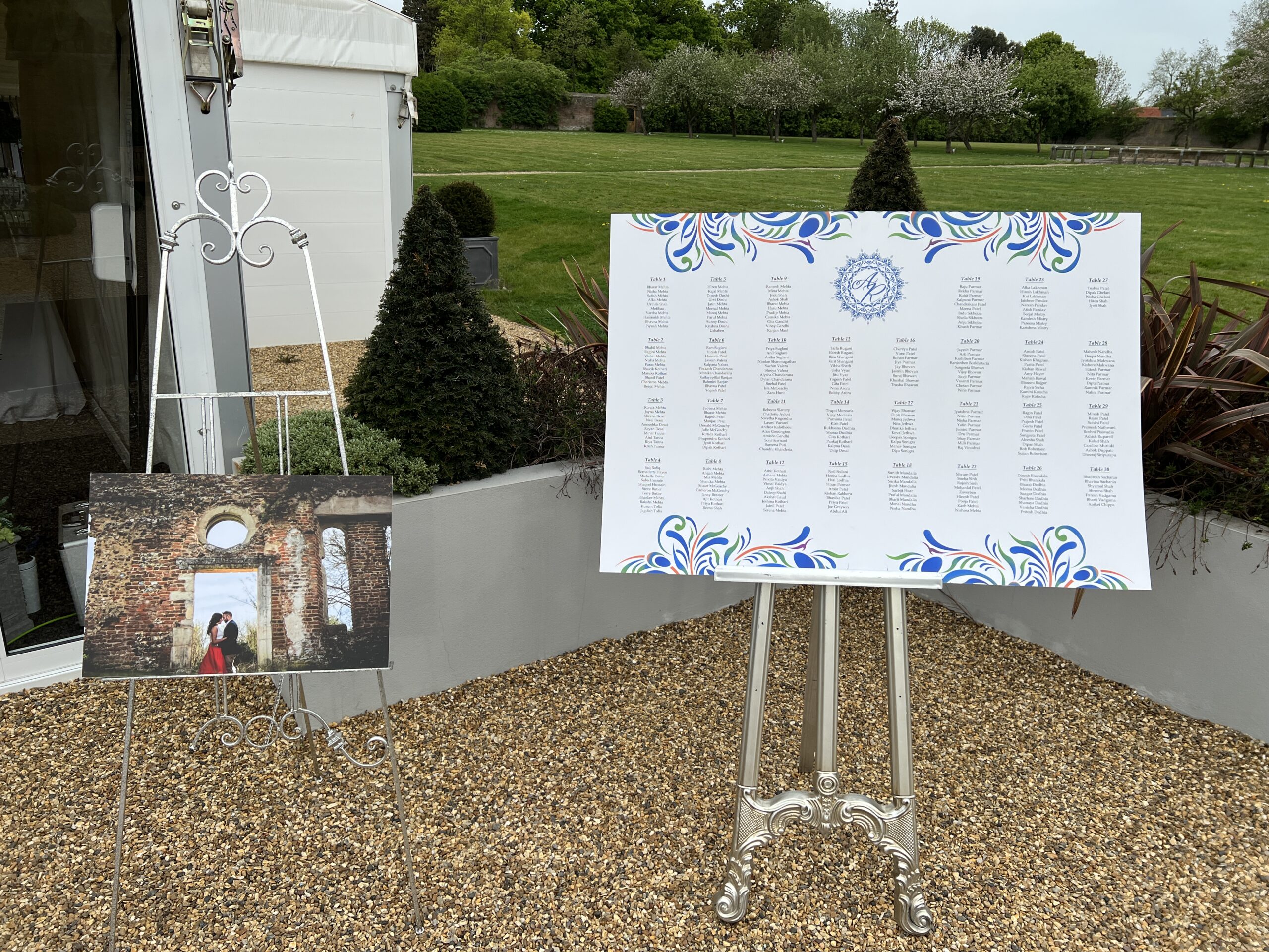 WELCOME SIGN LONDON UK SAI MANDAP 6