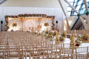 Radhika Floating at Sattavis - Sai mandaps