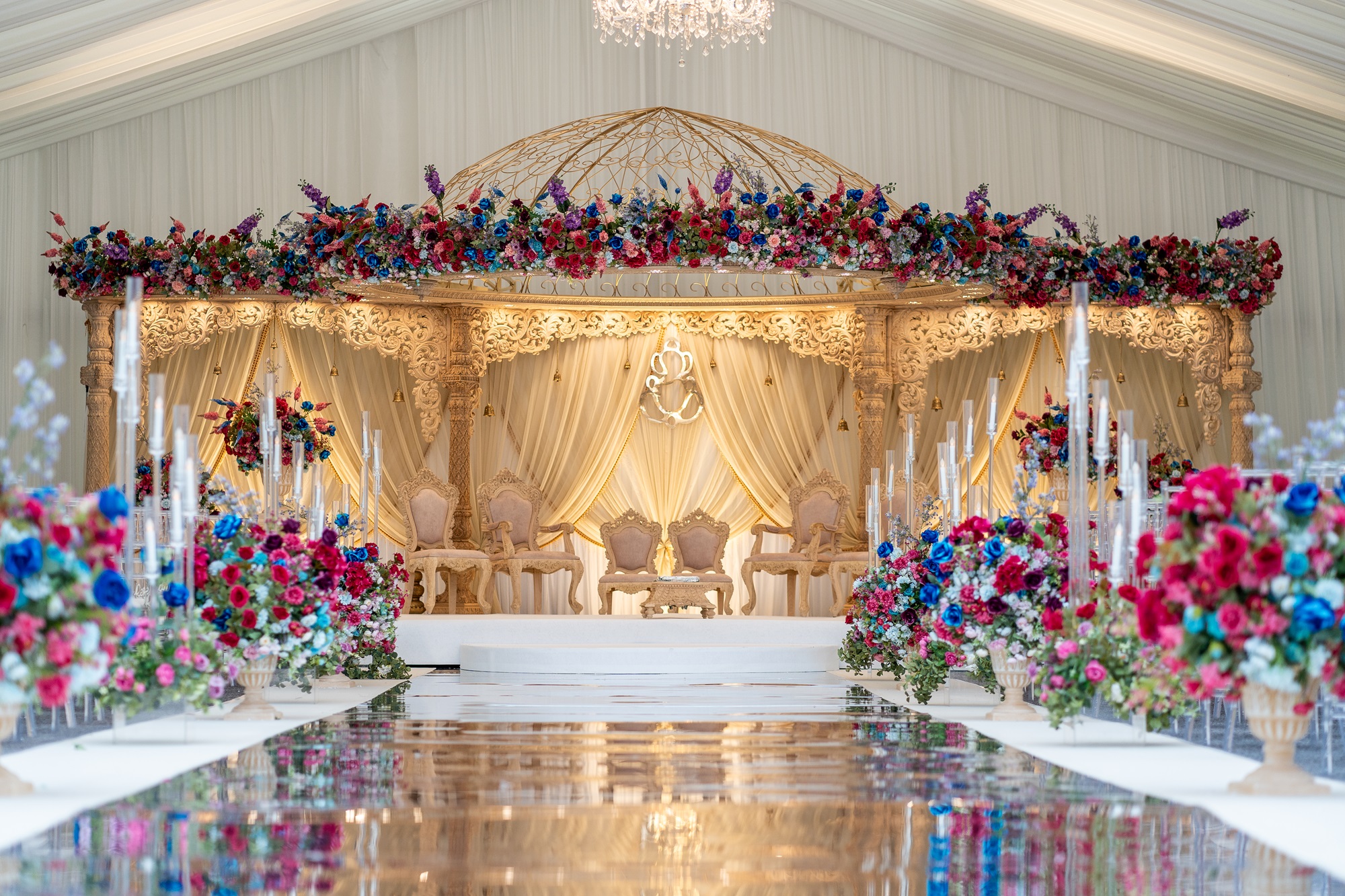 Ponsbourne Park Radhika floating with a dome-13 - Sai mandaps