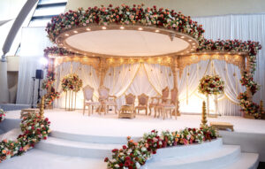 Radhika Floating at Sattavis - Sai mandaps