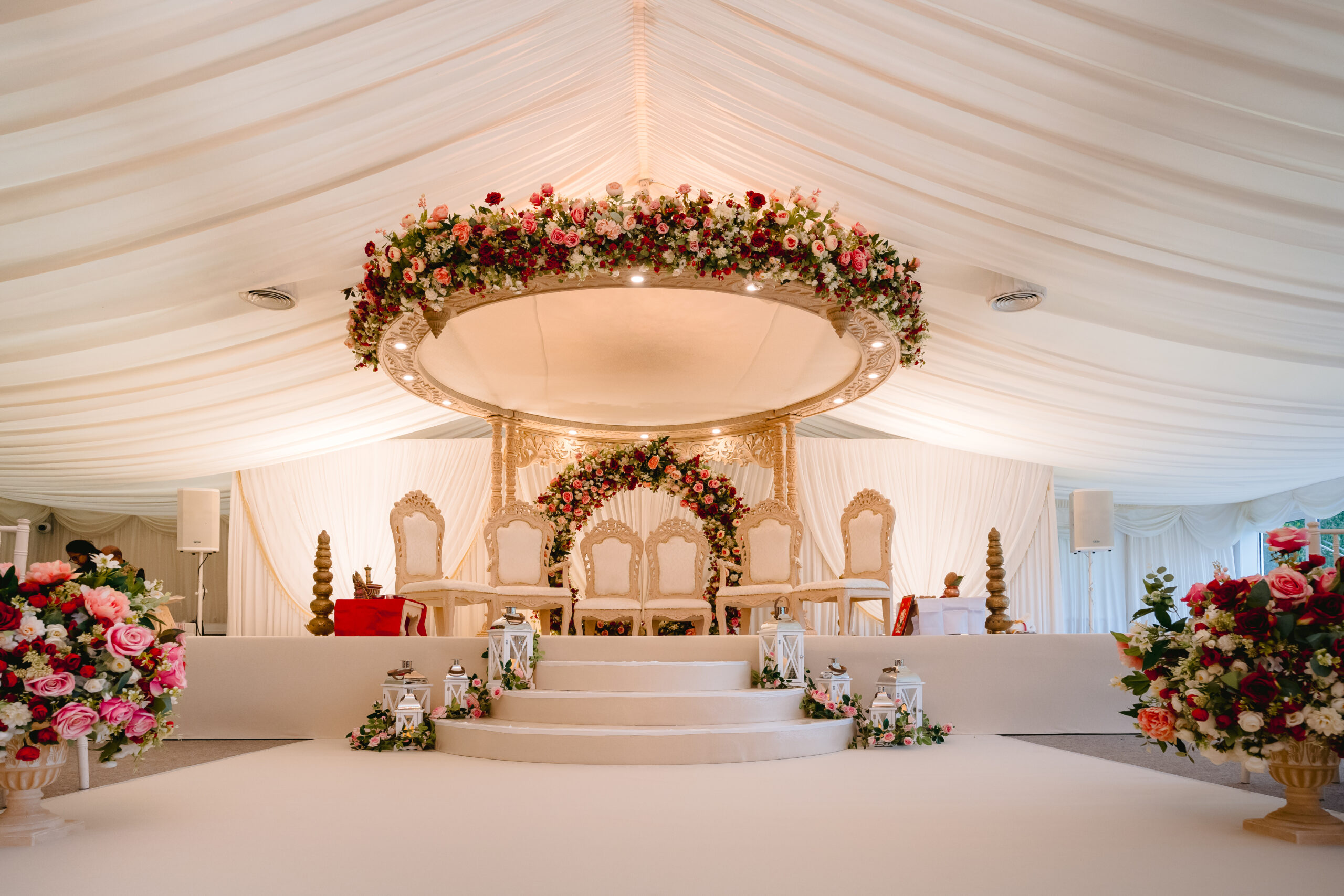 North Mymms Disha Floating mandap - Sai Mandaps