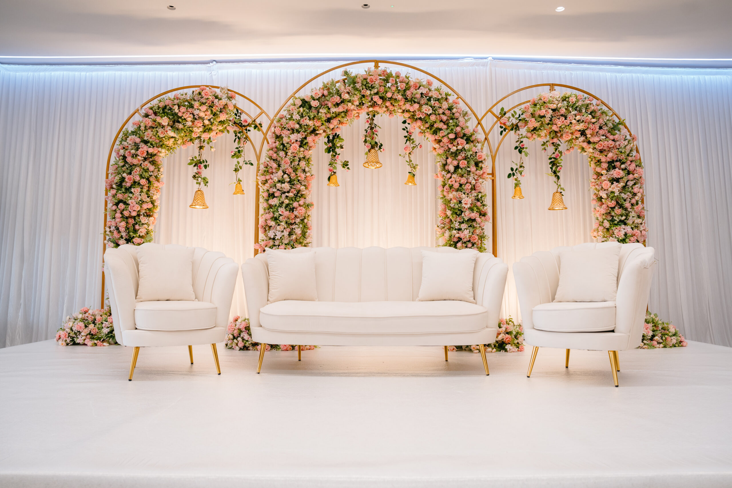 Engagement decor at Willesden temple - Sai Mandaps