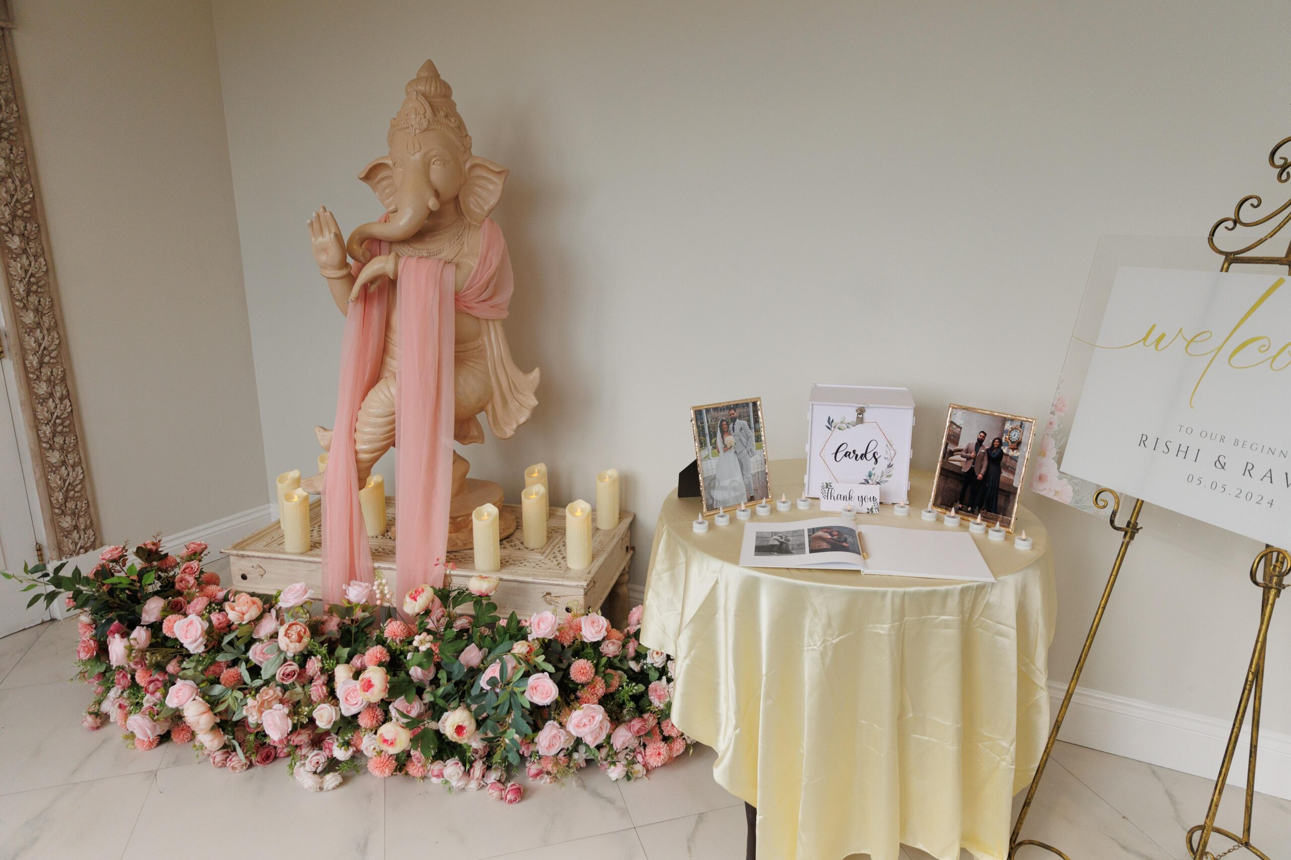 Foyer at Froyle park Sai mandaps