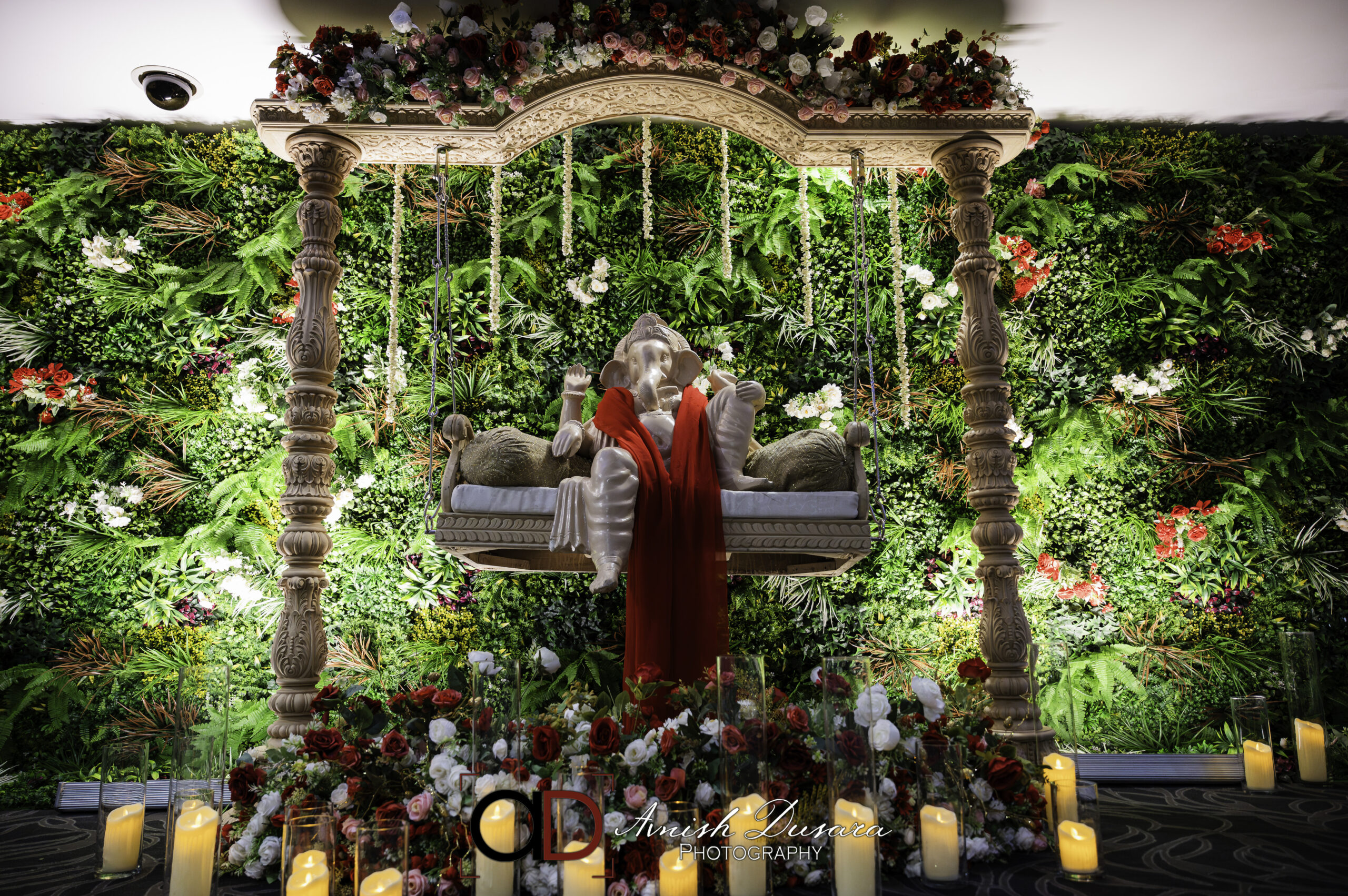 Foyer decor at Hilton syon park - Sai mandaps