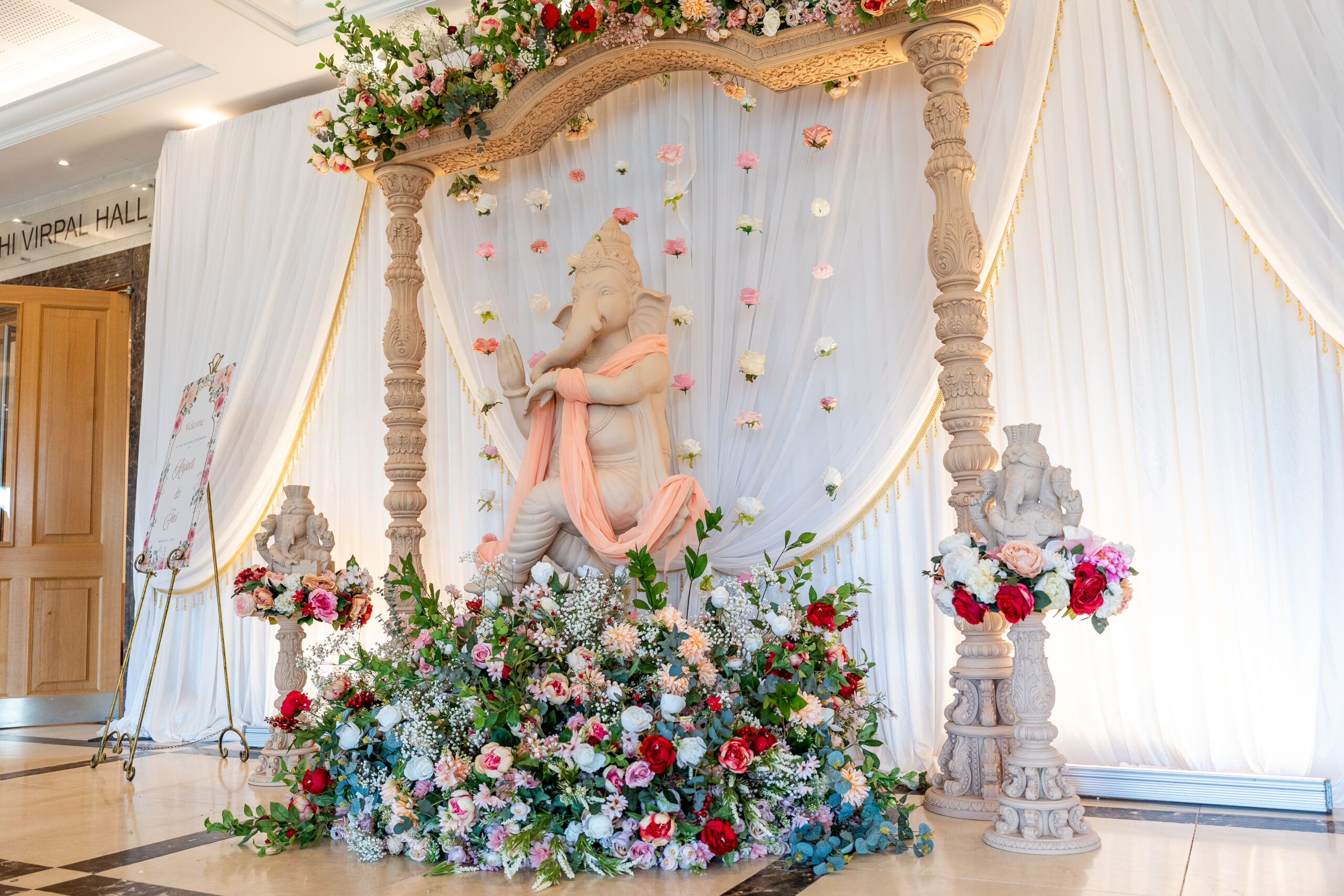 Oshwal centre foyer SAi mandaps