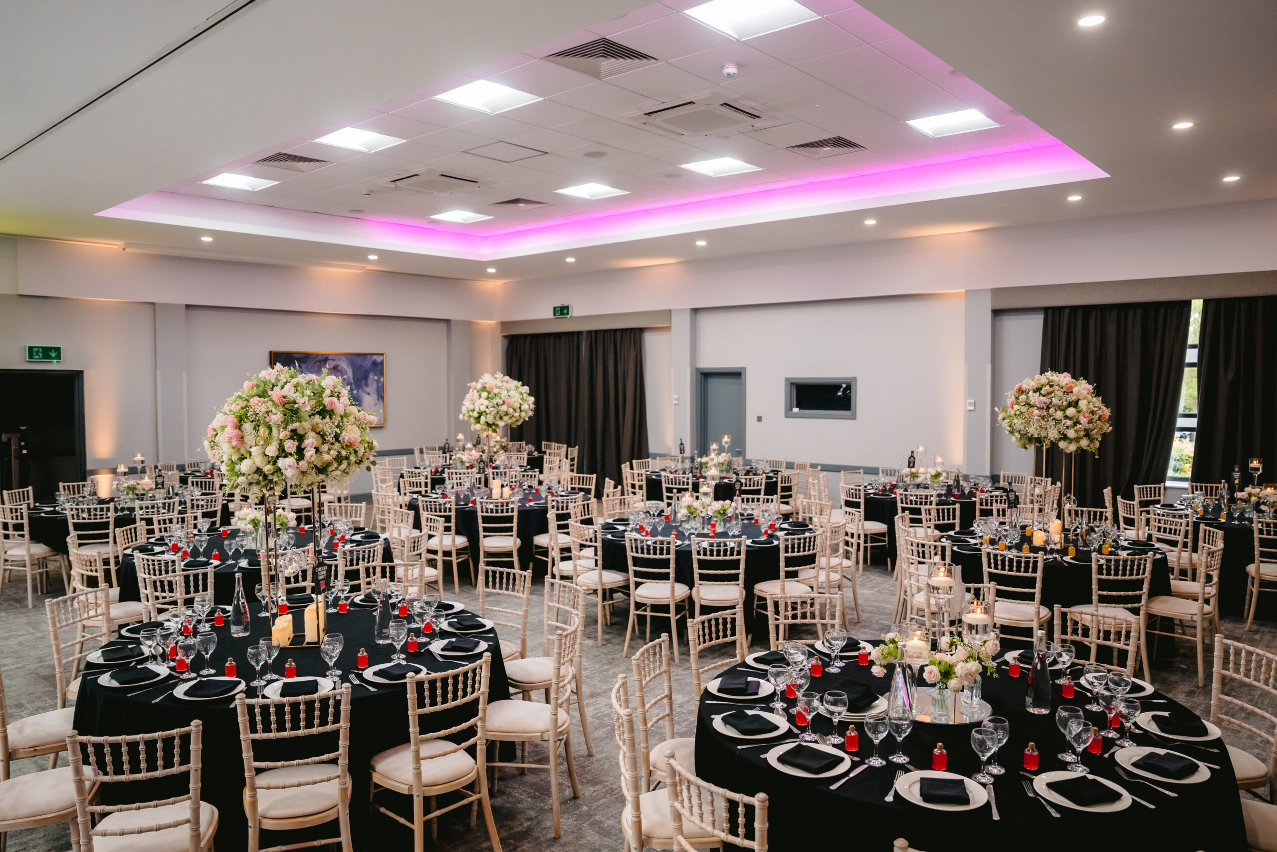Reception decor at De vere wokefield - Sai Mandaps