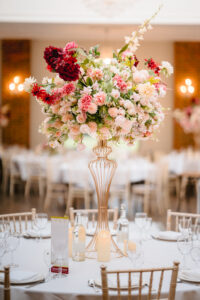 Bowl gold stand centrepiece