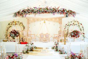 4 Pillar mandap floating at North Mymms park