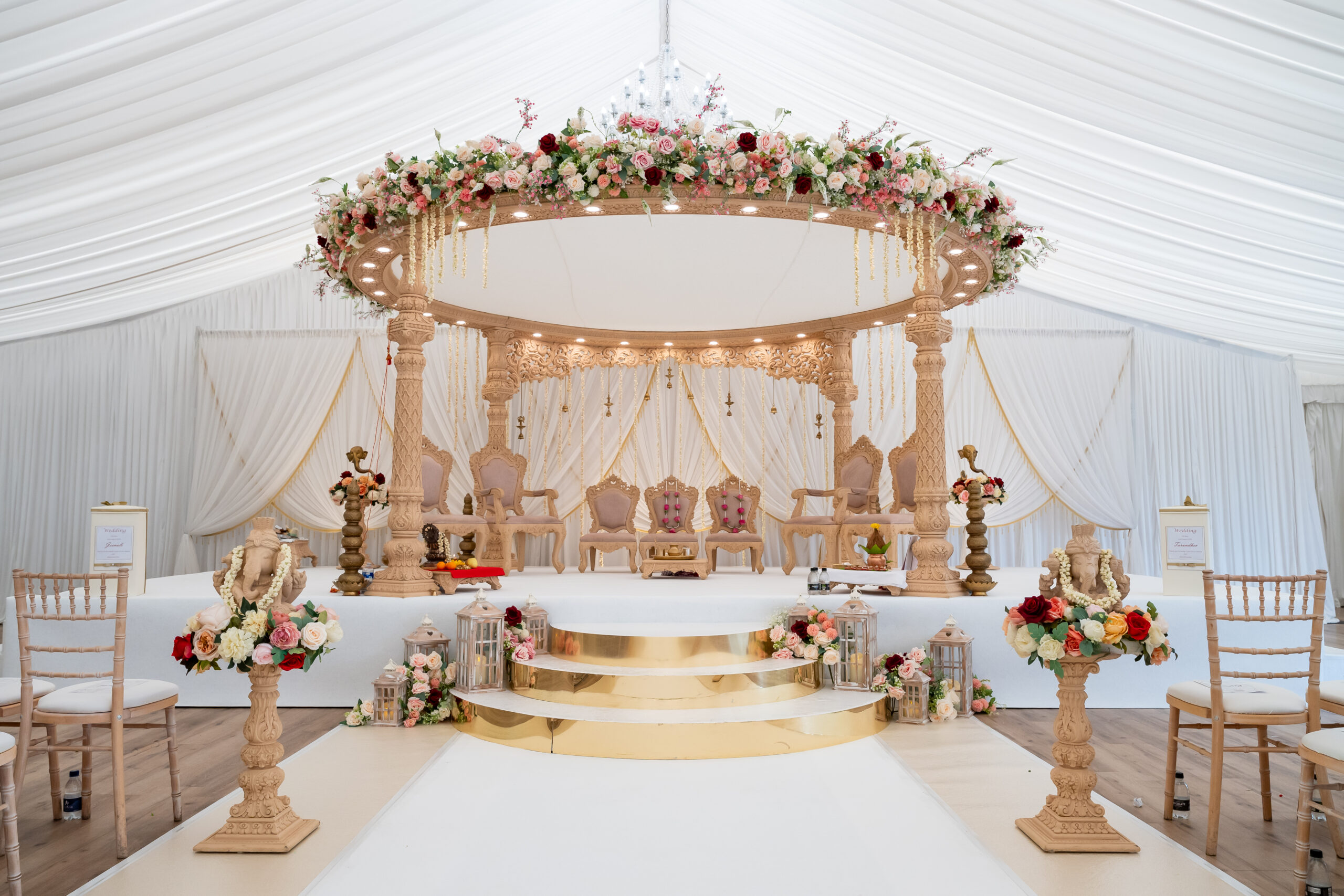 4 Pillar Radhika mandap at Haylands house