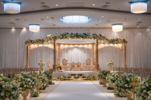 6 Pillar Disha mandap at Hilton T5