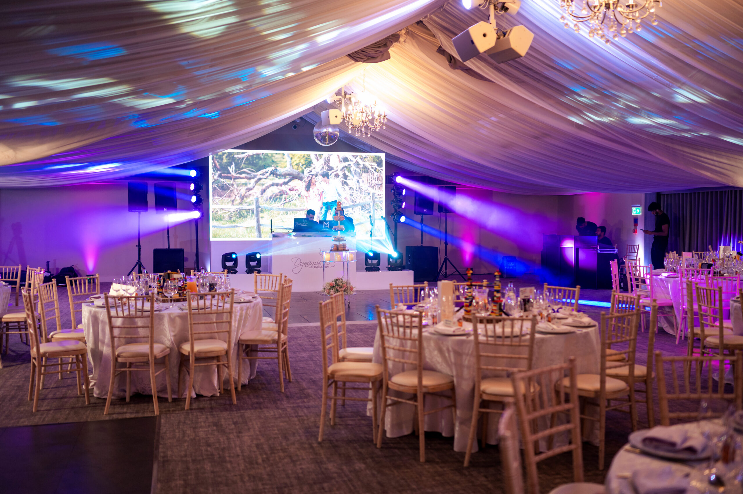 Oakley Hall hotel reception Sai mandaps