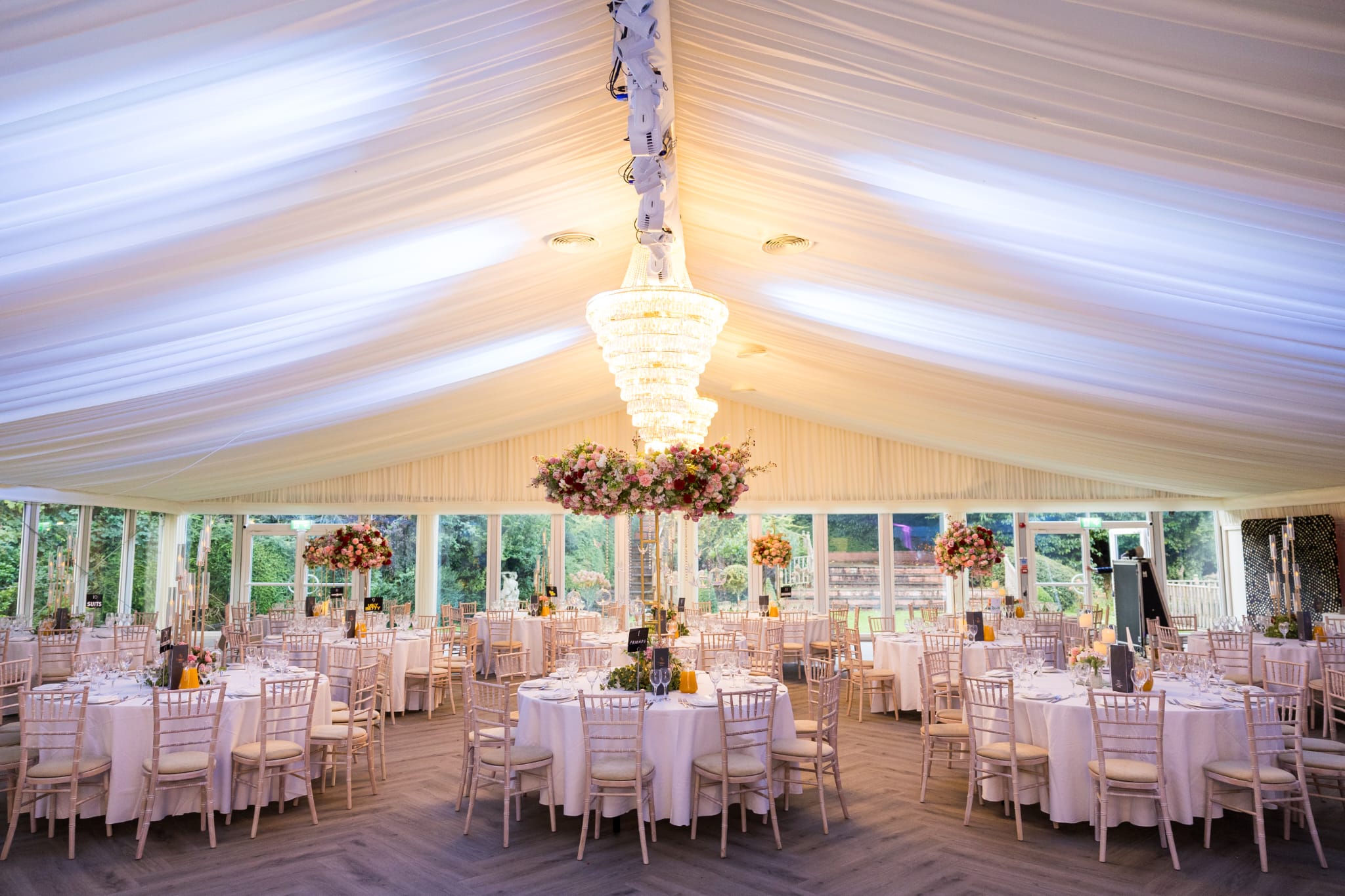 Reception decor at pendley manor